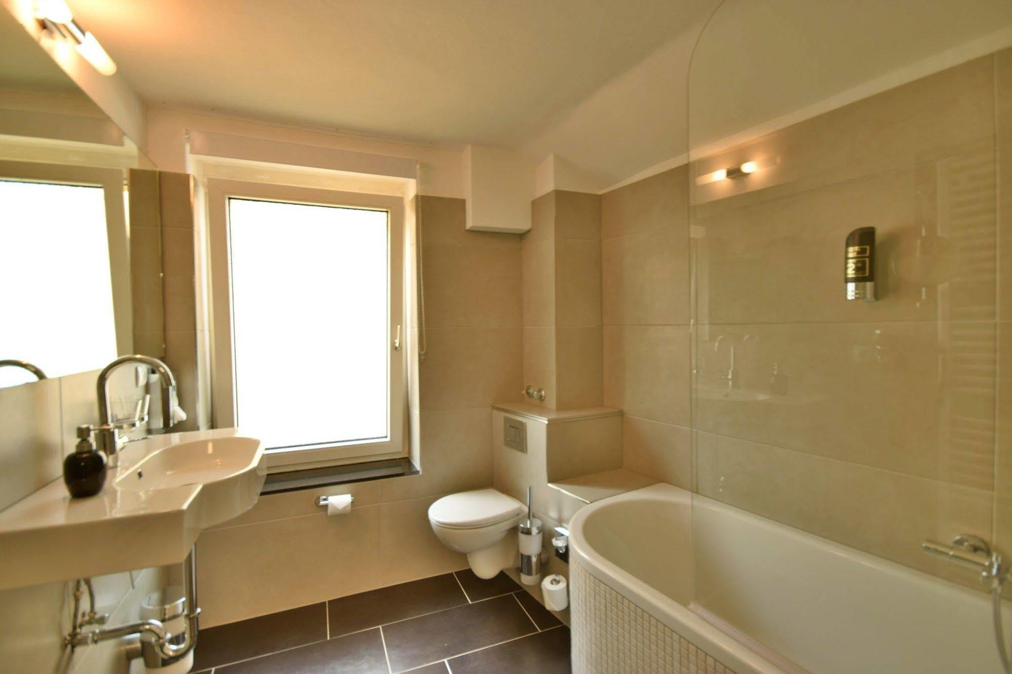Design Hotel Wiegand Hannover Bagian luar foto